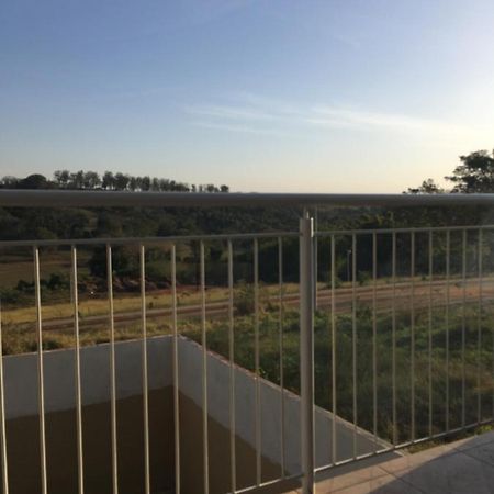 Quarto Casal- Ipe Brotas Exterior foto